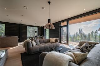 Lumière Penthouse by Aavalevi Holidays - 9