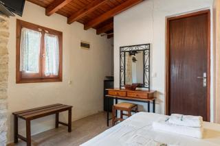 Adamantia Double Room D2 - 3