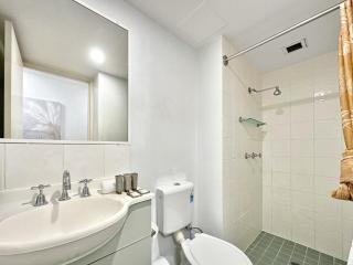 Brisbane Apt Near Dining Shops and River Walks - 3