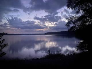 Spacious 4br3ba Home Near Tims Ford Lake - 3
