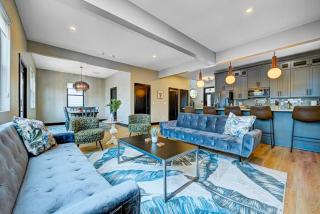 It's All Good - Two Homes Sleeps 18 - 7