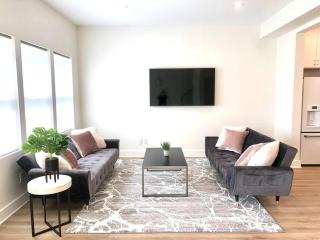It's All Good - Two Homes Sleeps 18 - 8