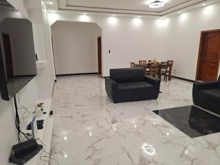 JudEls SA Guest House - Accra - 4