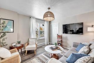 Across The Street From Von Stiehl-newly Renovated! - 6