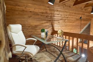 Waterfront A-Frame Cabin w Hot Tub, Outdoor Kitchen, Firepit Near Hiking & ATV Trails - 10 mins to Helen, GA - 9