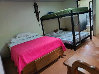 Granja Agua Azul, Wi-FI,AC-WC,Parking,la Fortuna - 8