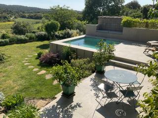 Winemakers Cottage With Vineyard & Mountain Views - 1