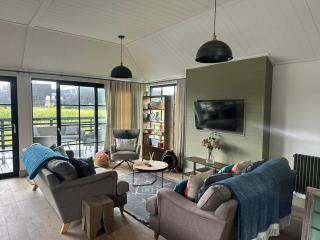 Barn 21 at Retallack Resort - 8