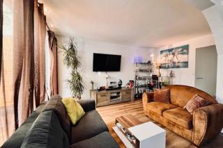 Spacious house in La Rochelle near the beaches - 0