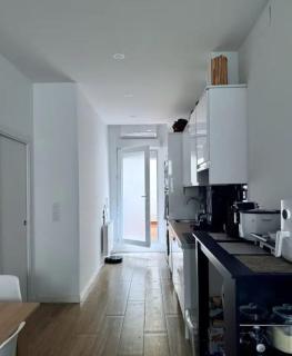 Apartment with 3 bedroom in an excellent area - 6