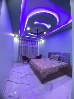 Revanta Home Stay - 8