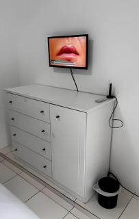 Quarto Queen size privativo em casa de condomínio - 3