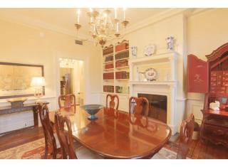 Phillips House by Lucky Savannah - 5