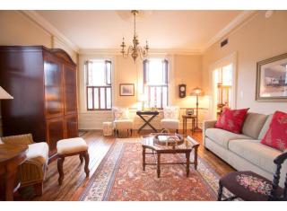 Phillips House by Lucky Savannah - 2