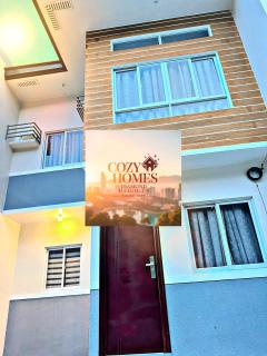 Cozy Family Home with 3 bedrooms Near Airport - 3