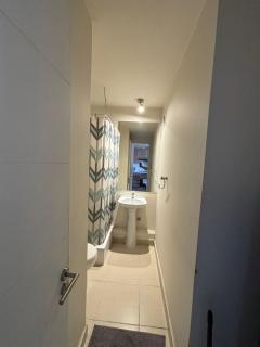 Apartamento Moderno 2 habitaciones Cerca del Metro - 5