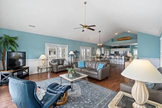Charleston Court 10 Cherry Grove Small Dog Friendly - 0