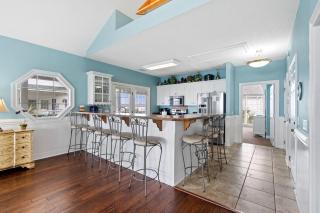 Charleston Court 10 Cherry Grove Small Dog Friendly - 7