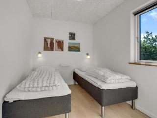 Holiday Home Milda - 100m from the sea by Interhome - 3