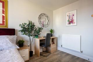 Vista Verde - Luxury City Penthouse 2BR - Sleeps up to 6 - Parking - 3