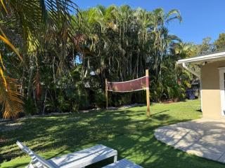 Casa Amazonia Pool Tiki Hut Volleyball Beach - 4