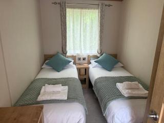 New Forest holiday lodge - 5