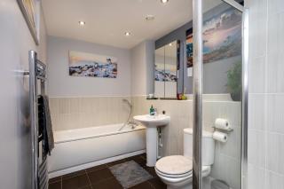 Vista Verde - Luxury City Penthouse 2BR - Sleeps up to 6 - Parking - 5