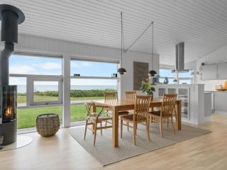 Holiday Home Gertje - 20m from the sea by Interhome - 1