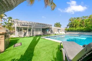 Casa Luna Tropical Pool Minutes To The Beach - 4