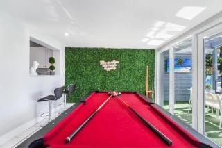 Casa Luna Tropical Pool Minutes To The Beach - 3