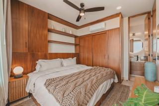 Elite 2BR 2BA Ocean Views Rooftop Pool - 1