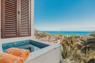 Caivama Luxe Condo with Ocean Views - 1