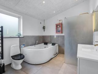 Holiday Home Fin - 150m from the sea by Interhome - 7