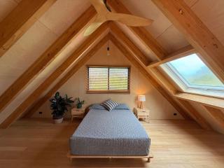 Black Pearl - NEW Minimal Style Scandi Beach House - 3