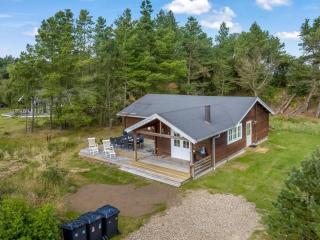 Holiday Home Thorgny - 350m to the fjord by Interhome - 6