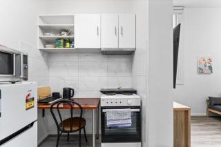 Studio Brunswick Rd - Free Parking - 10 min to CBD - 6