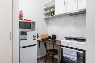 Studio Brunswick Rd - Free Parking - 10 min to CBD - 4