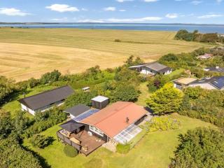 Holiday Home Berner - 500m to the fjord by Interhome - 5