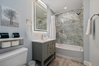 Upscale King Bed Suite with Full Workspace and Free Parking - 7