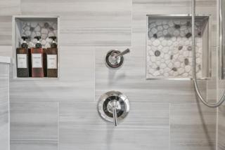 4 Story Home with 3 King Beds and cozy backyard - 3