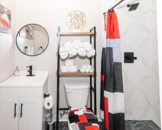 Central Albany Apartment with WiFi Walk to Capitol and Empire Plaza - 2