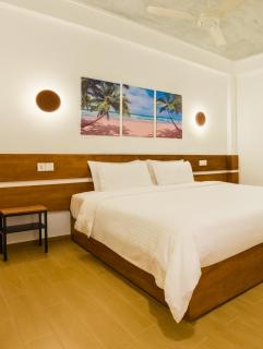Oshi Boutique - Felidhoo - 9