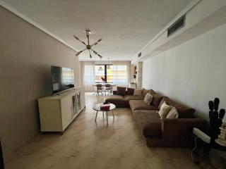Stylish and modern apartament in the old town - 9