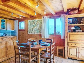 Holiday Home Les Chalets de La Combe by Interhome - 1