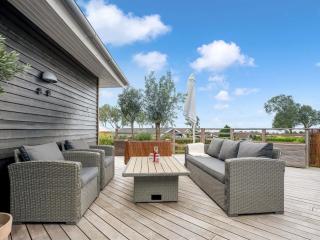 Holiday Home Glenda - 2-1km from the sea by Interhome - 2
