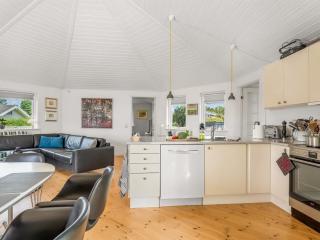 Holiday Home Glenda - 2-1km from the sea by Interhome - 3