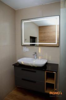 Momo's Guest House - 4