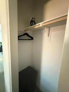 Private Guest Suite, 7 miles from Hard Rock - 7