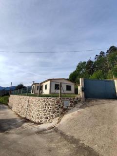 FONTELOUREIRA casa independiente con finca - 0
