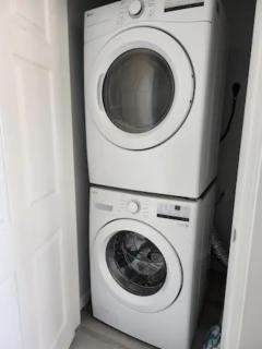 Beautiful house, Sleeps 14! Pet&kid friendly! - 6